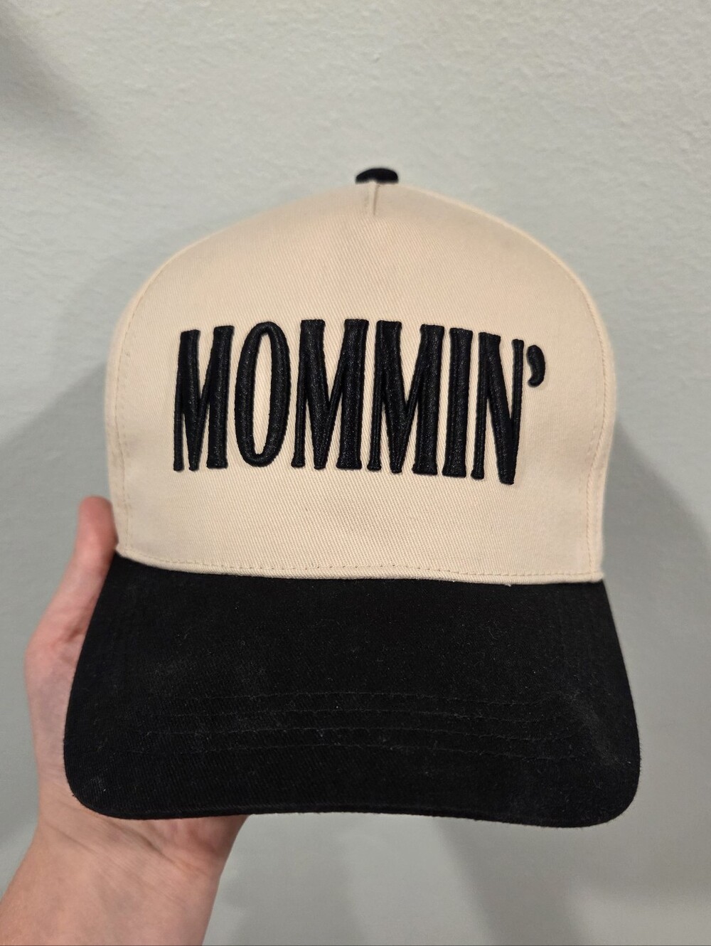 Mommin' Baseball Hat